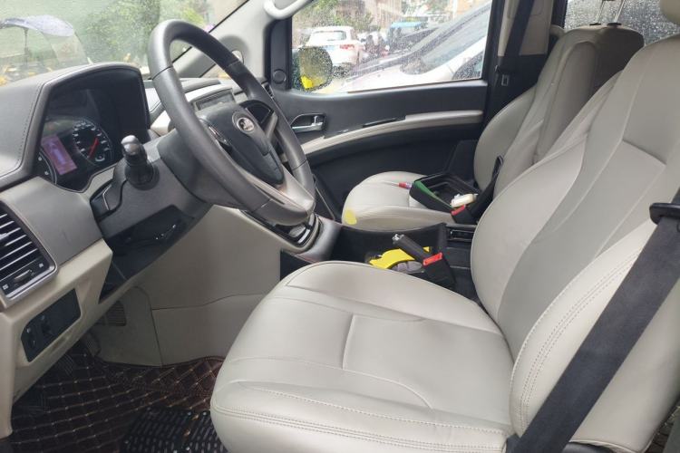 Used JAC Refine M4 2020 2.0 CTI Diesel Manual Jingrui Model China VI Standard Left Front Seat