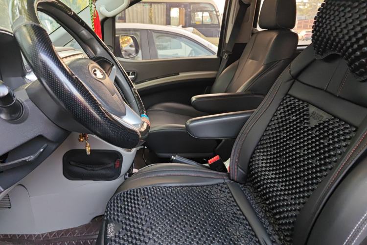 Used JAC Refine M4 2020 2.0 CTI Diesel Manual Jingrui Model China VI Standard Left Front Seat