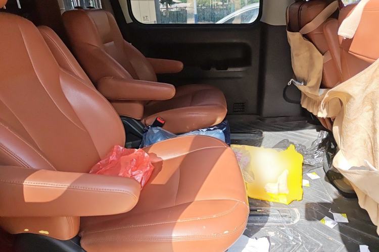 Used JAC Refine M4 2020 2.0 CTI Diesel Manual Jingrui Model China VI Standard Left Rear Seat