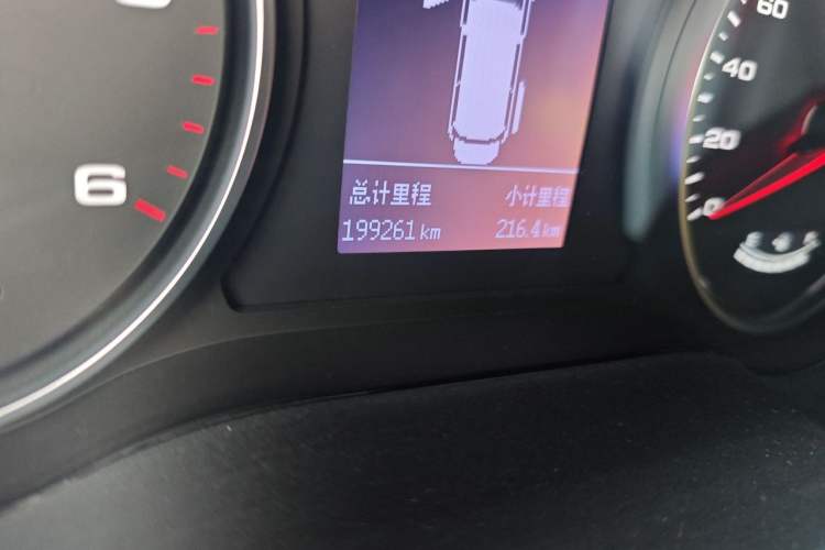Used JAC Refine M4 2020 2.0 CTI Diesel Manual JingShang Version China VI Standard Odometer Close Up