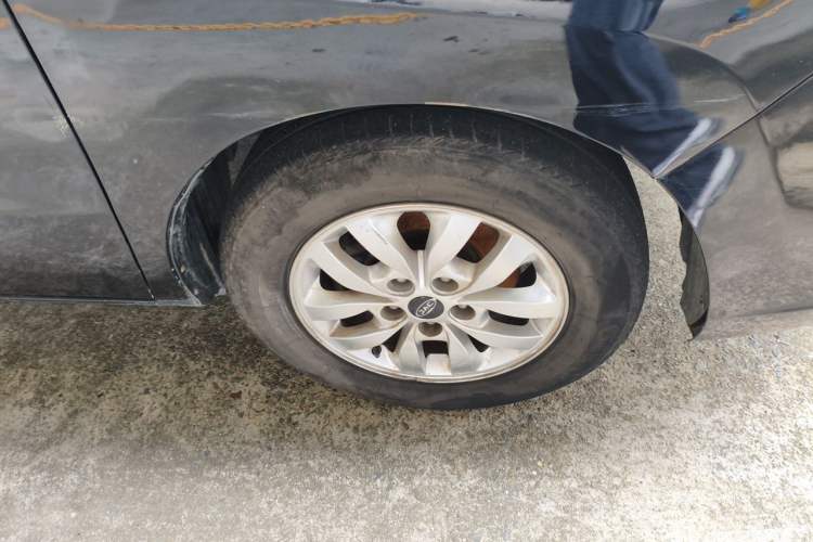 Used JAC Refine M4 2020 2.0 CTI Diesel Manual Jingrui Model China VI Standard Right Front Wheel Hub