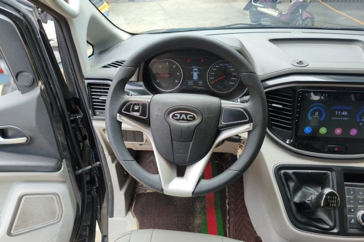Used JAC Refine M4 2020 2.0 CTI Diesel Manual Jingrui Model China VI Standard Steering Wheel