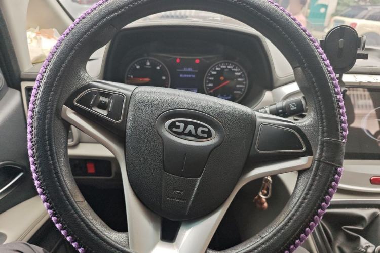 Used JAC Refine M4 2020 2.0 CTI Diesel Manual Jingrui Model China VI Standard Steering Wheel