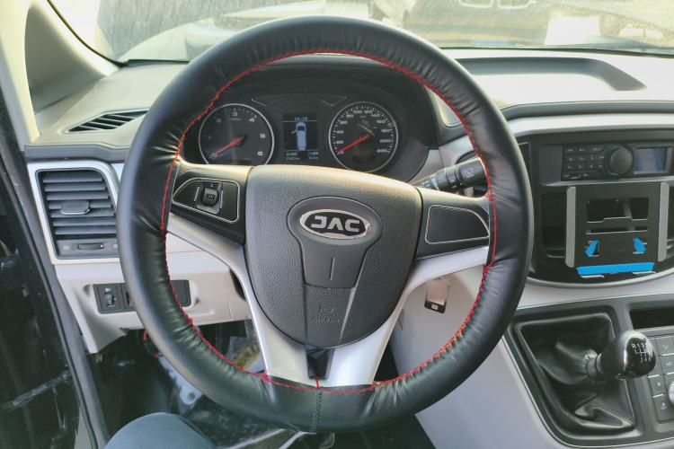 Used JAC Refine M4 2020 2.0 CTI Diesel Manual Jingrui Model China VI Standard Steering Wheel