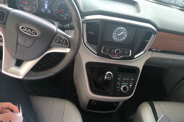 Used JAC Refine M4 2020 2.0 CTI Diesel Manual JingShang Version China VI Standard Center Console