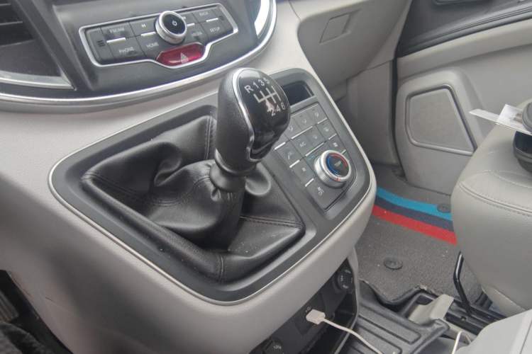 Used JAC Refine M4 2020 2.0 CTI Diesel Manual - Jingxiang Version China VI Standard Gear Lever
