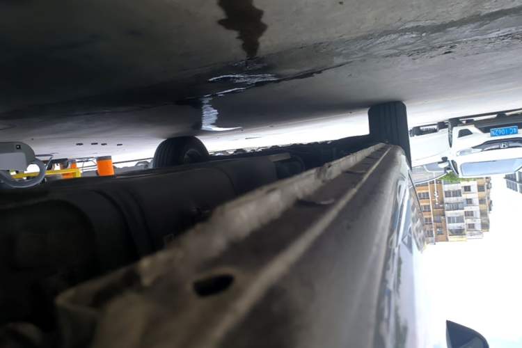 Used JAC Refine M4 2020 2.0 CTI Diesel Manual JingShang Version China VI Standard Left Side Sill
