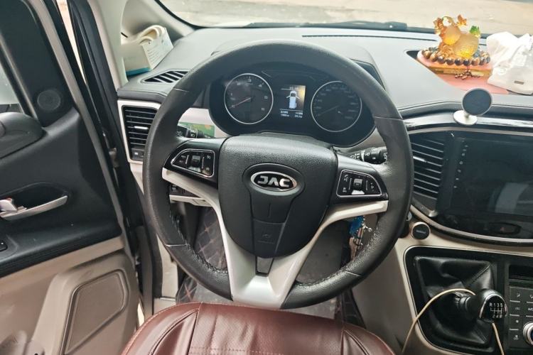 Used JAC Refine M4 2020 2.0 CTI Diesel Manual - Jingxiang Version China VI Standard Steering Wheel