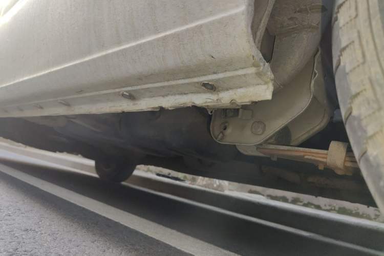 Used JAC Refine M4 2020 2.0 CTI Diesel Manual JingShang Version China VI Standard Chassis Rear Left