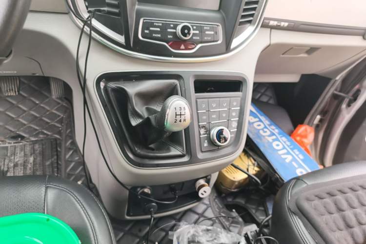 Used JAC Refine M4 2020 2.0 CTI Diesel Manual Jingrui Model China VI Standard Gear Lever