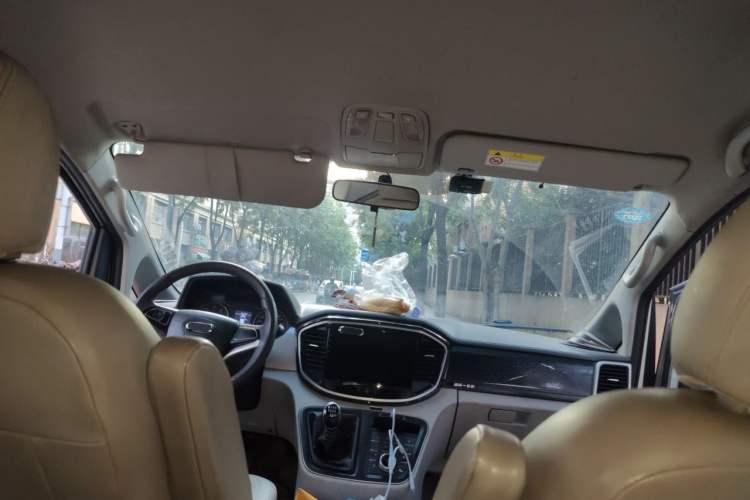 Used JAC Refine M4 2020 2.0 CTI Diesel Manual JingShang Version China VI Standard Headliner