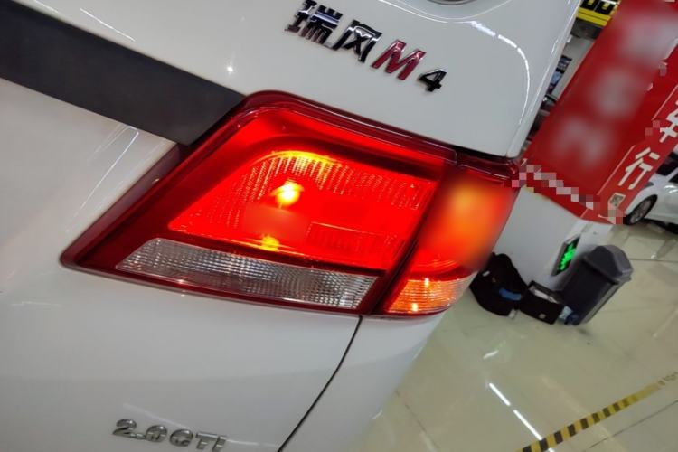 Used JAC Refine M4 2020 2.0 CTI Diesel Manual Jingrui Model China VI Standard Right Rear Taillight