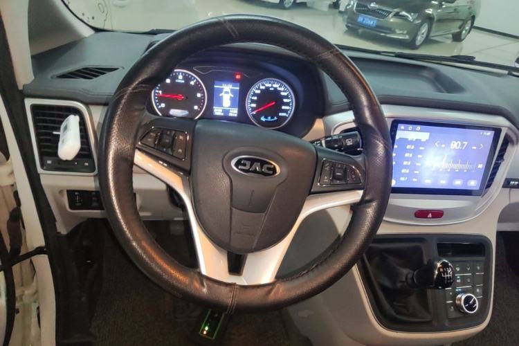 Used JAC Refine M4 2020 2.0 CTI Diesel Manual Jingrui Model China VI Standard Steering Wheel