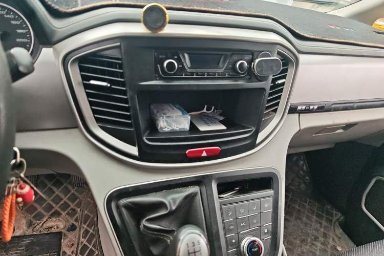 Used JAC Refine M4 2021 2.0L Manual Commercial Edition Audio And AC Panel