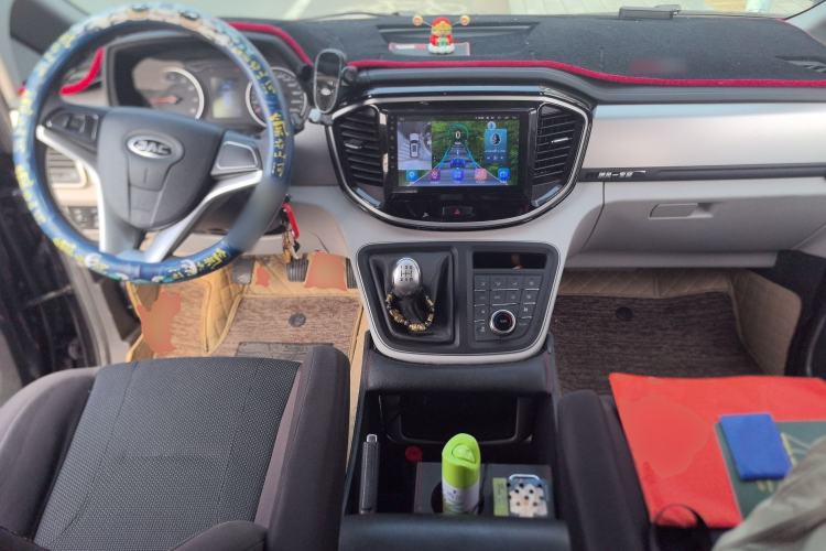 Used JAC Refine M4 2021 2.0L Manual Commercial Edition Center Console