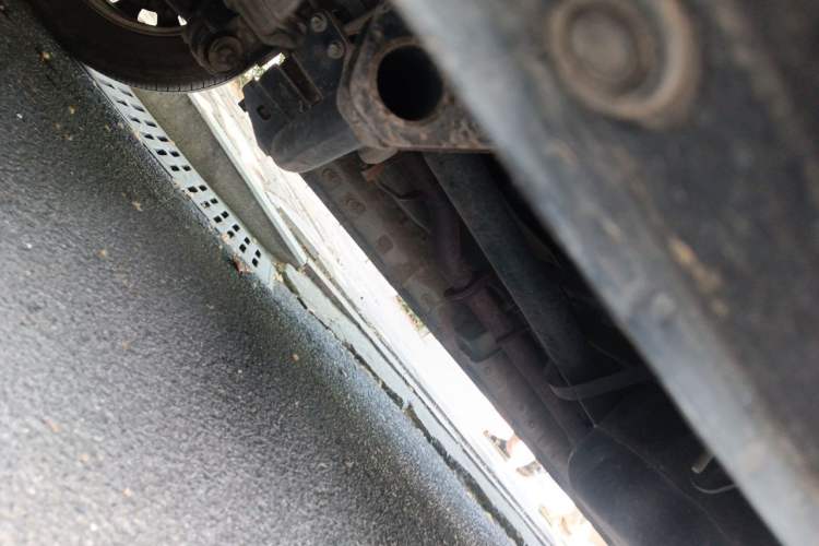 Used JAC Refine M4 2021 2.0L Manual Commercial Edition Chassis Front Left