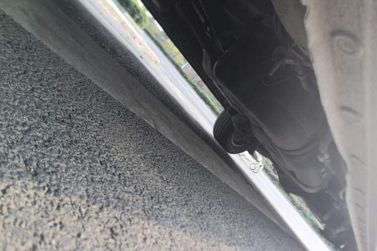 Used JAC Refine M4 2021 2.0L Manual Commercial Edition Chassis Front Left