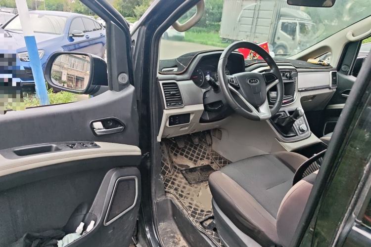 Used JAC Refine M4 2021 2.0L Manual Commercial Edition Driver Seat