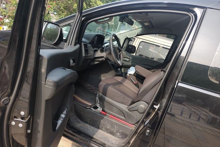 Used JAC Refine M4 2021 2.0L Manual Comfort Edition Driver Seat