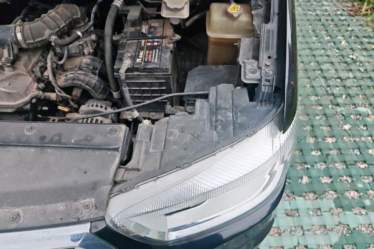 Used JAC Refine M4 2021 2.0L Manual Commercial Edition Engine Bay Left