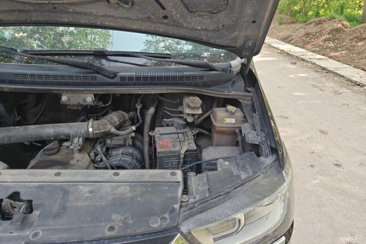 Used JAC Refine M4 2021 2.0L Manual Comfort Edition Engine Bay Left