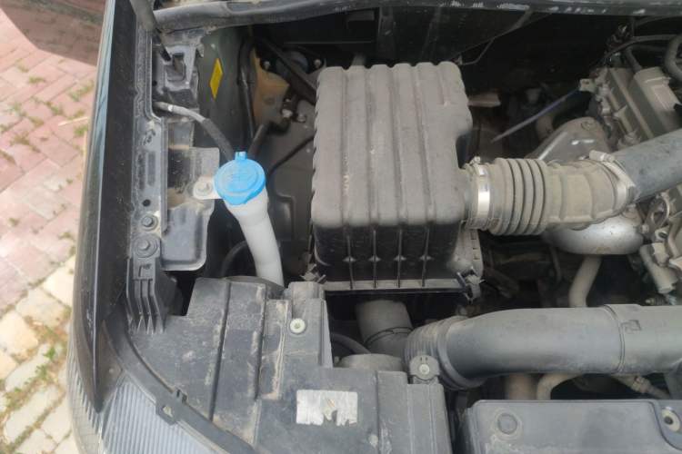 Used JAC Refine M4 2021 2.0L Manual Commercial Edition Engine Bay Right