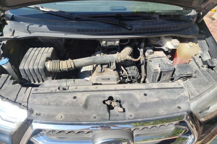Used JAC Refine M4 2021 2.0L Manual Comfort Edition Engine Bay