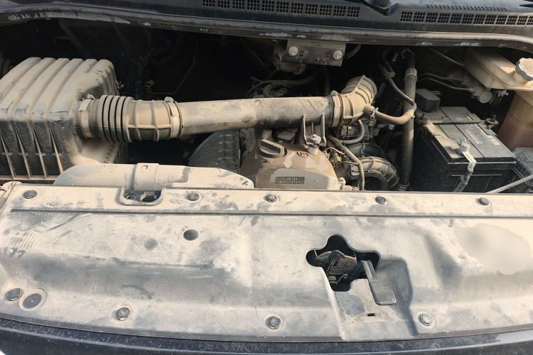 Used JAC Refine M4 2021 2.0L Manual Comfort Edition Engine Bay