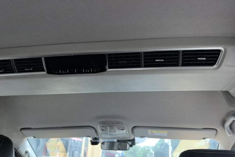 Used JAC Refine M4 2021 2.0L Manual Commercial Edition Headliner