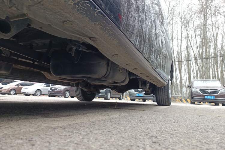 Used JAC Refine M4 2021 2.0L Manual Comfort Edition Left Side Sill