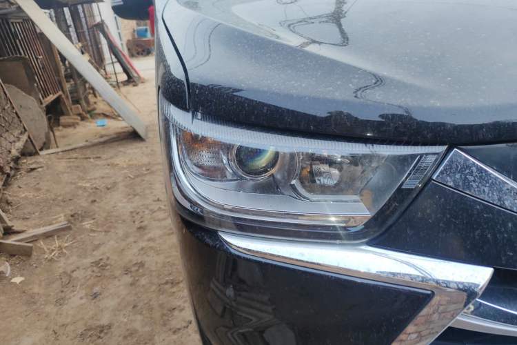 Used JAC Refine M4 2021 2.0L Manual Commercial Edition Right Front Headlight