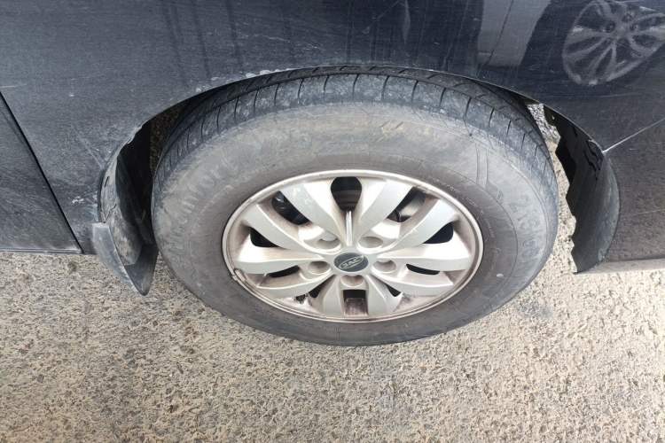 Used JAC Refine M4 2021 2.0L Manual Commercial Edition Right Front Wheel Hub