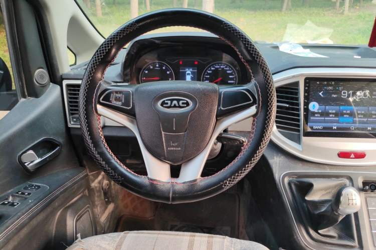 Used JAC Refine M4 2021 2.0L Manual Comfort Edition Steering Wheel
