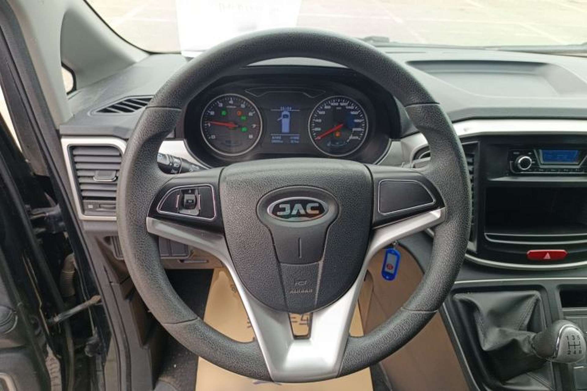 Used JAC Refine M4 2021 2.0L Manual Comfort Edition Steering Wheel