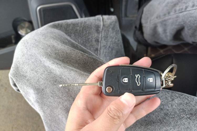 Used JAC Refine M4 2021 2.0L Manual Commercial Edition Vehicle Key