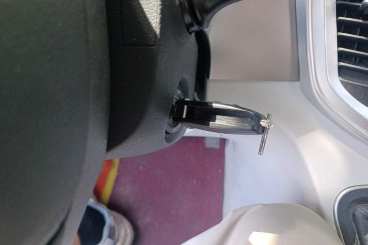 Used JAC Refine M4 2021 2.0L Manual Commercial Edition Vehicle Key