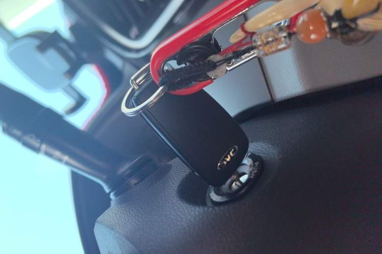 Used JAC Refine M4 2021 2.0L Manual Commercial Edition Vehicle Key