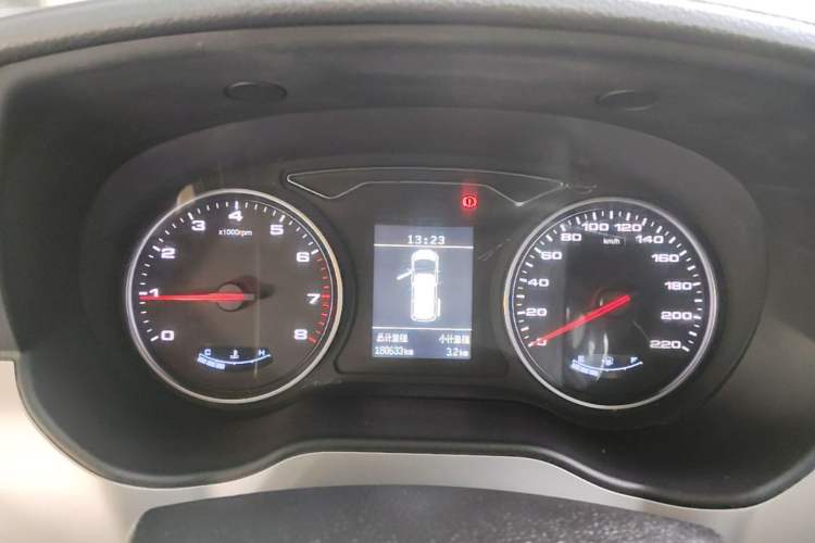 Used JAC Refine M4 2021 2.0L Manual Commercial Edition Instrument Cluster