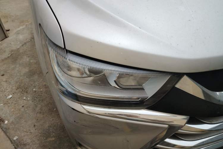 Used JAC Refine M4 2021 2.0L Manual Business Edition Right Front Headlight