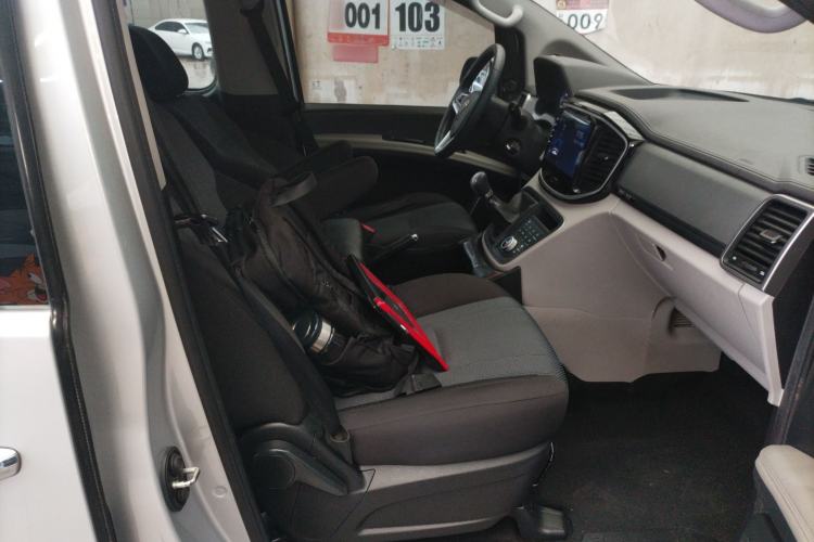 Used JAC Refine M4 2021 2.0L Manual Commercial Edition Right Front Seat