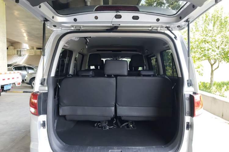 Used JAC Refine M4 2021 2.0L Manual Commercial Edition Trunk