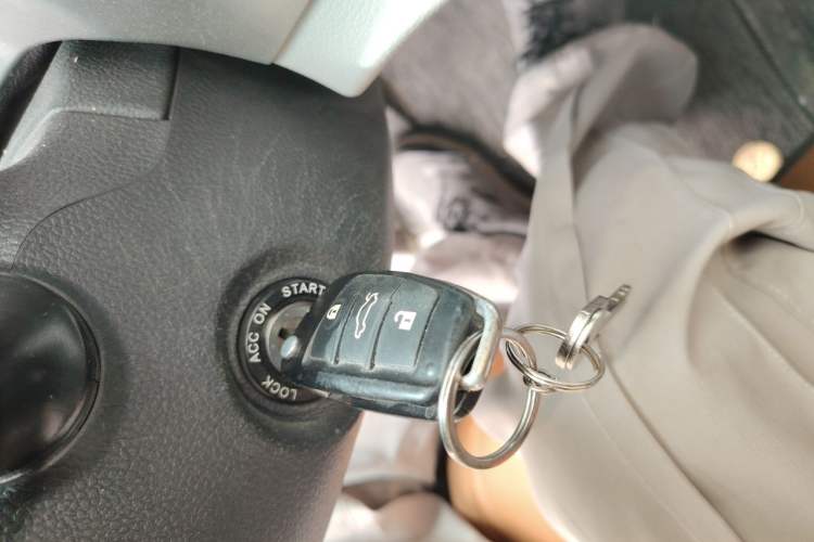 Used JAC Refine M4 2021 2.0L Manual Business Edition Vehicle Key