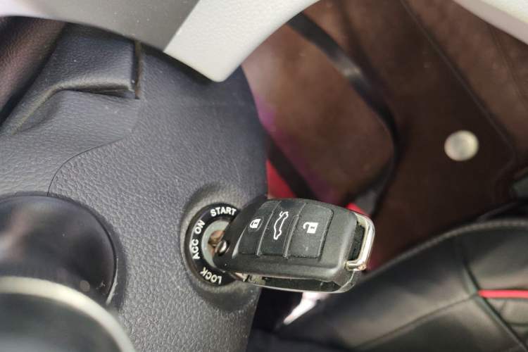 Used JAC Refine M4 2021 2.0L Manual Commercial Edition Vehicle Key