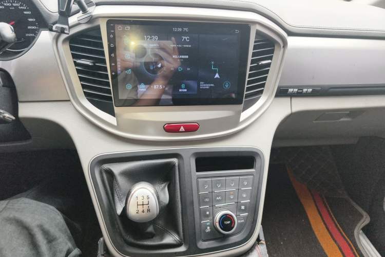 Used JAC Refine M4 2021 2.0L Manual Commercial Edition Audio And AC Panel