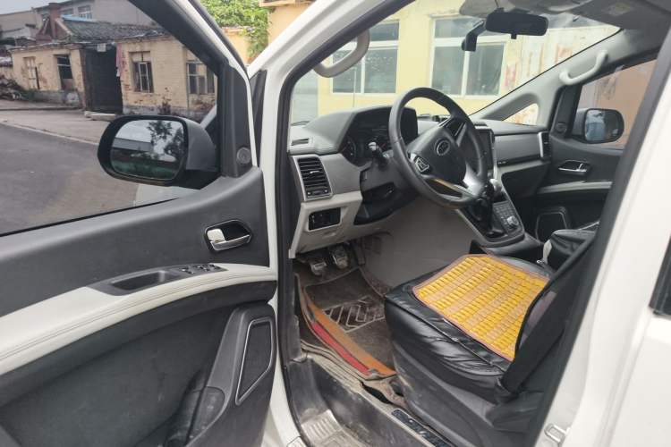 Used JAC Refine M4 2021 2.0L Manual Commercial Edition Driver Seat