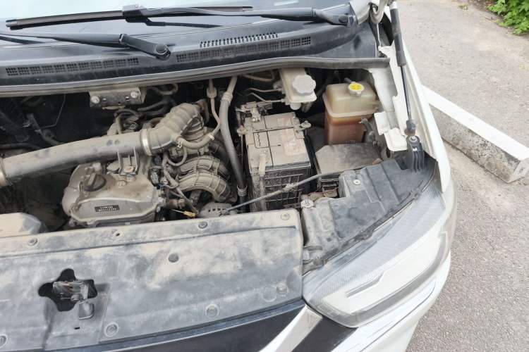 Used JAC Refine M4 2021 2.0L Manual Commercial Edition Engine Bay Left