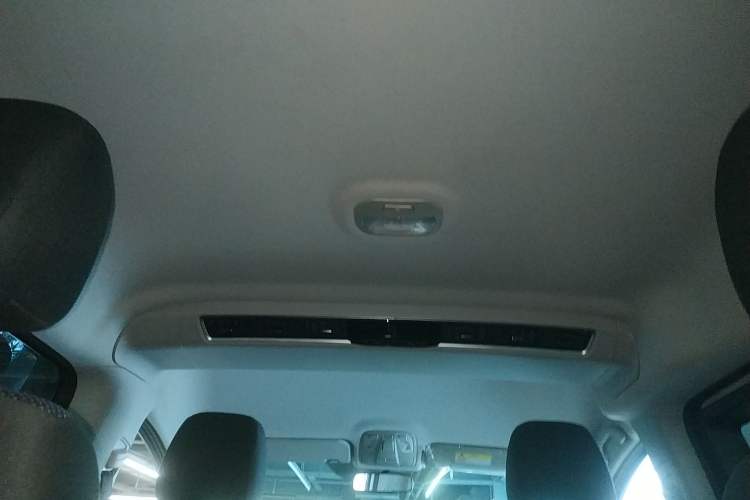 Used JAC Refine M4 2021 2.0L Manual Commercial Edition Headliner