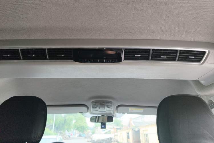 Used JAC Refine M4 2021 2.0L Manual Commercial Edition Headliner