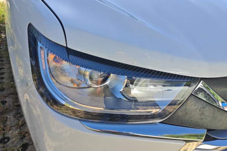 Used JAC Refine M4 2021 2.0L Manual Commercial Edition Right Front Headlight