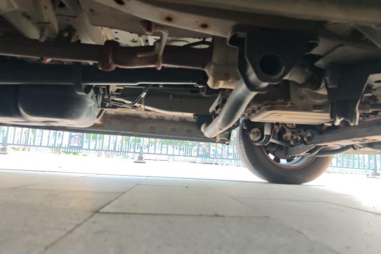 Used JAC Refine M4 2022 2.0 TGDI Automatic Business Edition Chassis Front Right